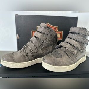 Women High-Top Boots